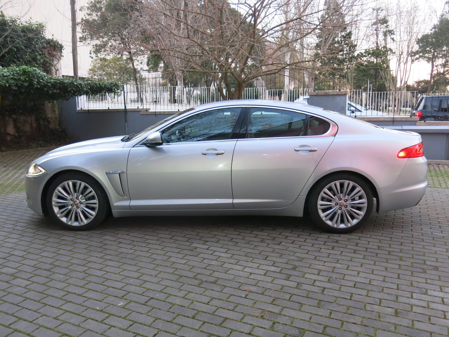 Jaguar XF 2.2 D Premium Luxury